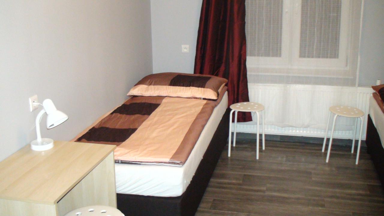 Hostel Kamienna Centrum Katowice Exterior photo